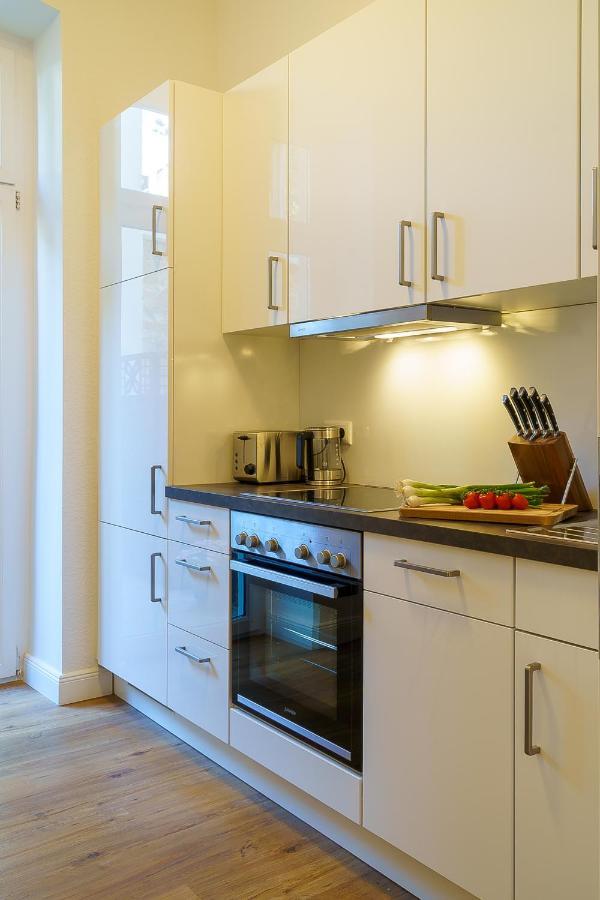 Suite Fuer 4 Mit Terrasse Im Herzen Der Innenstadt ชเวียรีน ภายนอก รูปภาพ